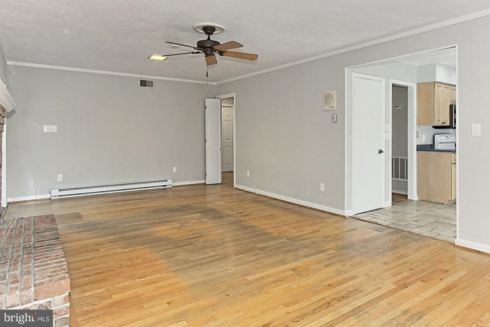 526 Utterback Store Road Great Falls, VA 22066 - Photo 27 of 63 Family Room