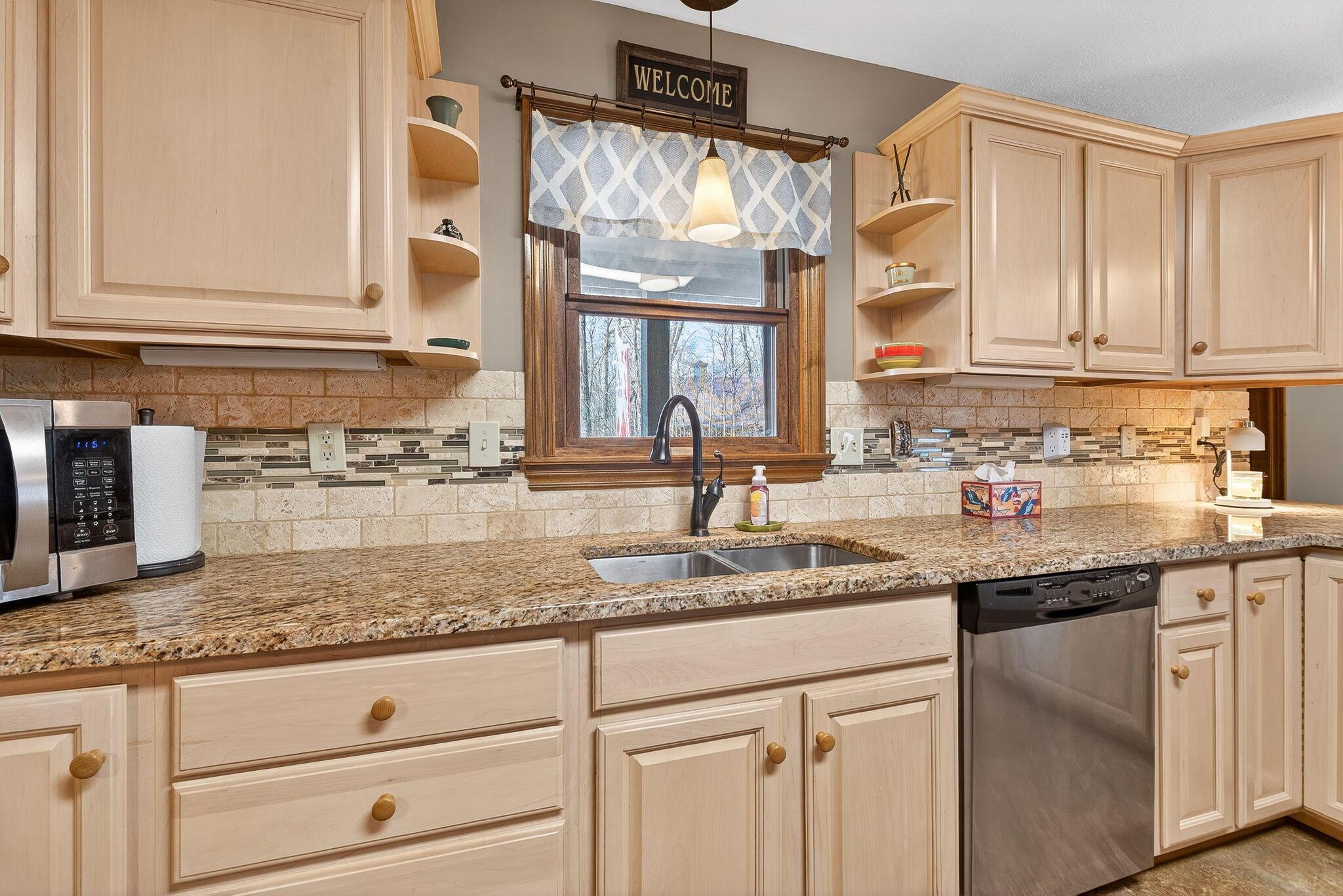 3734 Warrensburg Road Delaware, OH 43015 - Photo 27 of 91 3734 Warrensburg (Interior)-27
