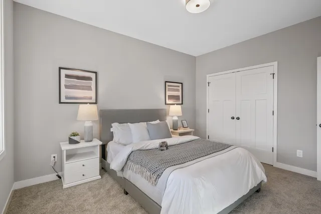 $450,000 | 1253 Willowbrook Circle, Delano, MN 55328