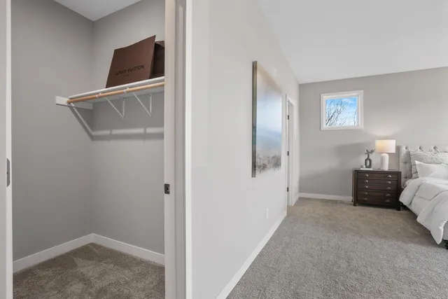 $450,000 | 1253 Willowbrook Circle, Delano, MN 55328