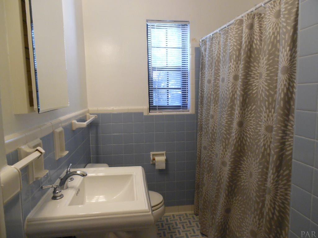 10 Sullivan Road Pensacola, FL 32507 - Photo 19 of 43