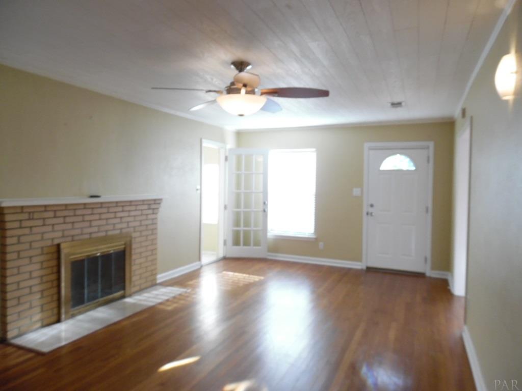 10 Sullivan Road Pensacola, FL 32507 - Photo 2 of 43