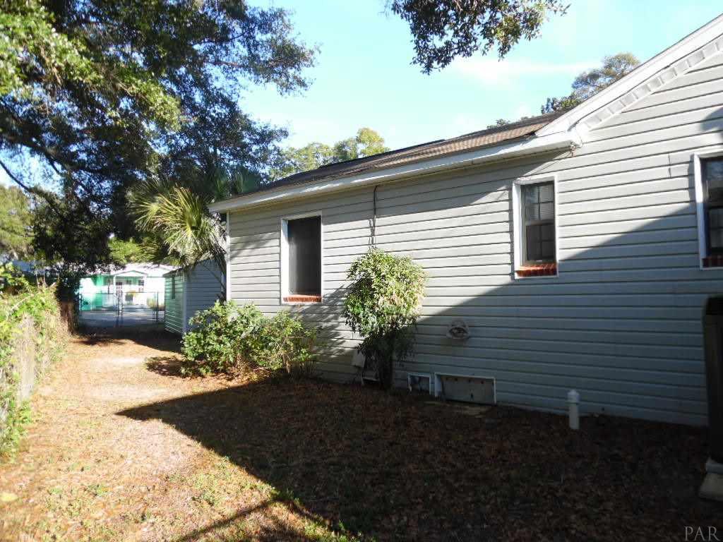 10 Sullivan Road Pensacola, FL 32507 - Photo 33 of 43