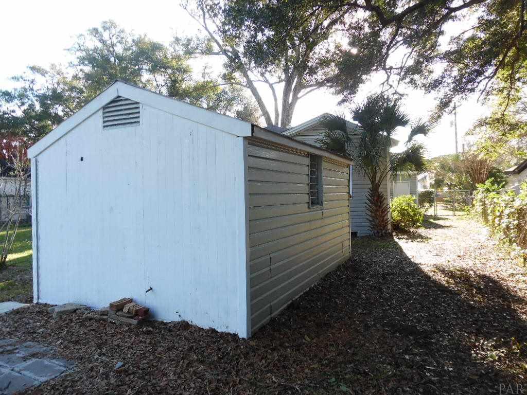 10 Sullivan Road Pensacola, FL 32507 - Photo 36 of 43