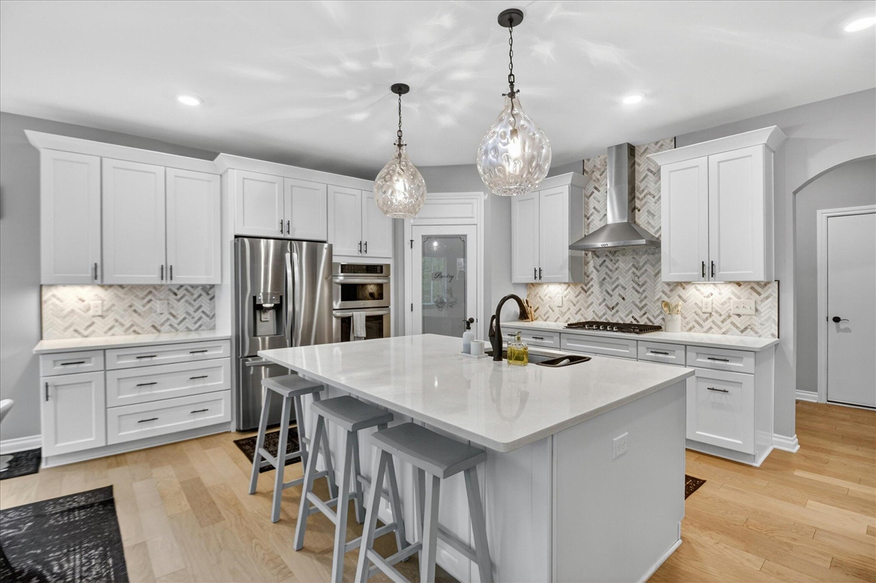 577 Trestle Drive Howell, MI 48843 - Photo 12 of 59