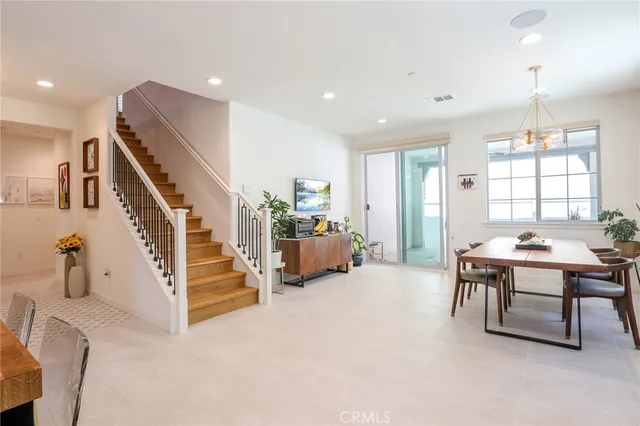 $918,000 | 981 Rodeo Road, Pomona, CA 91766