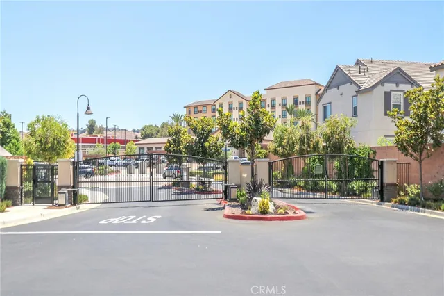 $918,000 | 981 Rodeo Road, Pomona, CA 91766