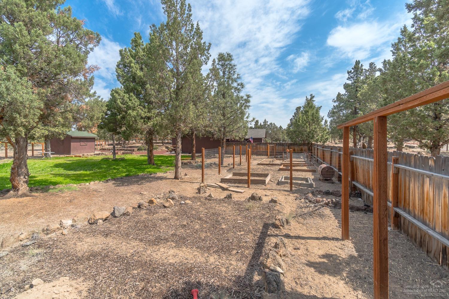 64855 Grande Loop Bend, OR 97701 - Photo 22 of 25 Additional Photo
