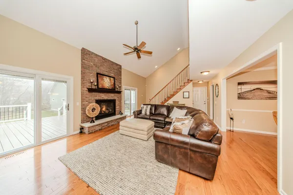 $719,900 | 9055 Yorkshire Drive, Saline, MI 48176