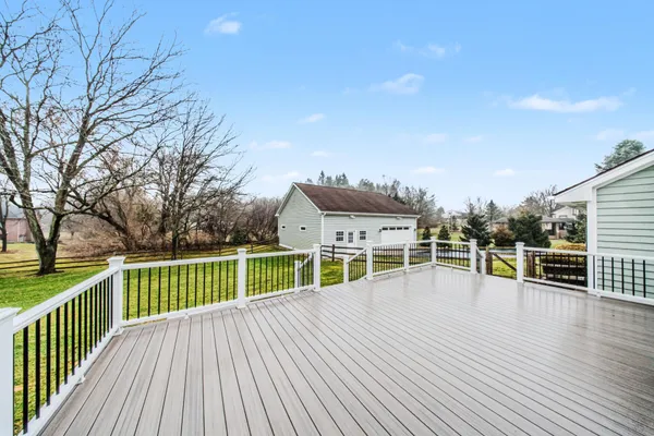 $719,900 | 9055 Yorkshire Drive, Saline, MI 48176