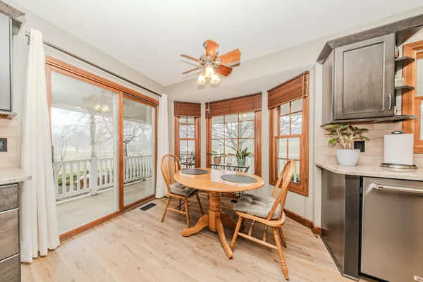 $719,900 | 9055 Yorkshire Drive, Saline, MI 48176