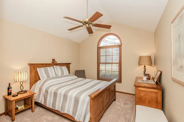 $719,900 | 9055 Yorkshire Drive, Saline, MI 48176