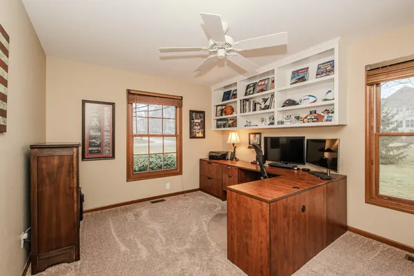 $719,900 | 9055 Yorkshire Drive, Saline, MI 48176