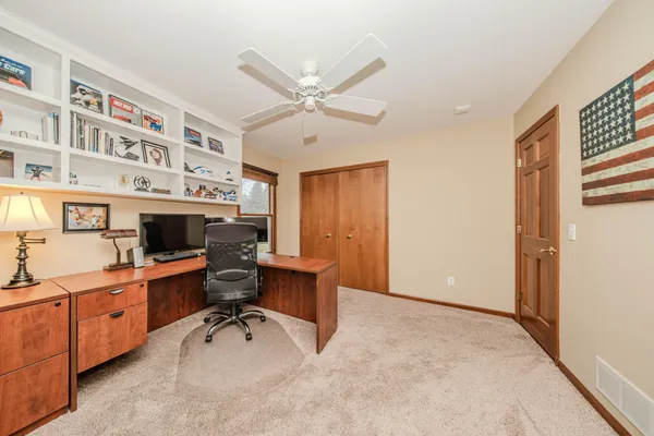 $719,900 | 9055 Yorkshire Drive, Saline, MI 48176