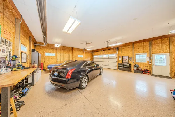 $719,900 | 9055 Yorkshire Drive, Saline, MI 48176