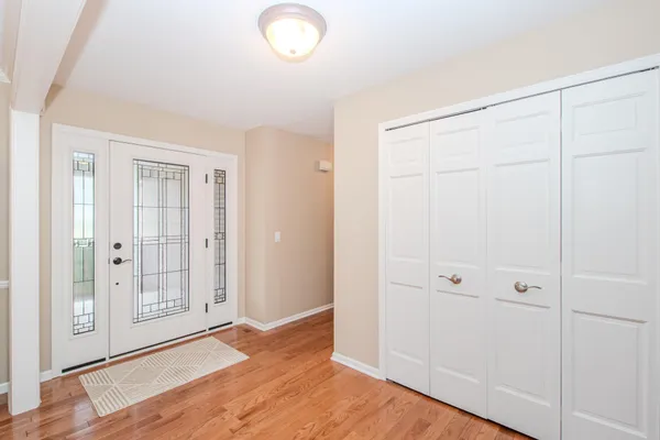 $719,900 | 9055 Yorkshire Drive, Saline, MI 48176