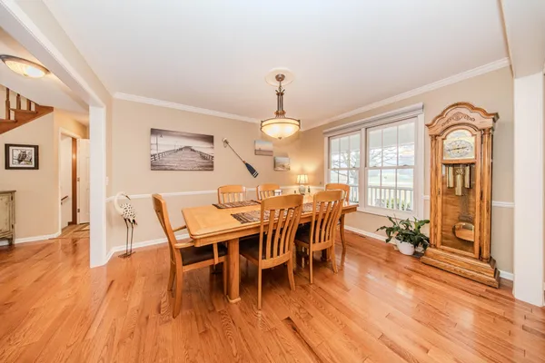 $719,900 | 9055 Yorkshire Drive, Saline, MI 48176