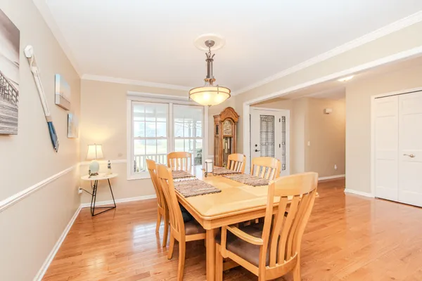 $719,900 | 9055 Yorkshire Drive, Saline, MI 48176