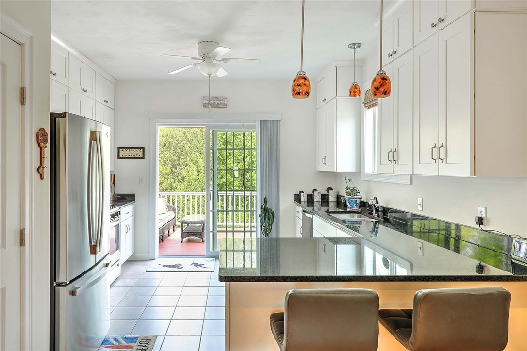 1346 Main Road, Unit G7 Westport, MA 02790 - Photo 7 of 20