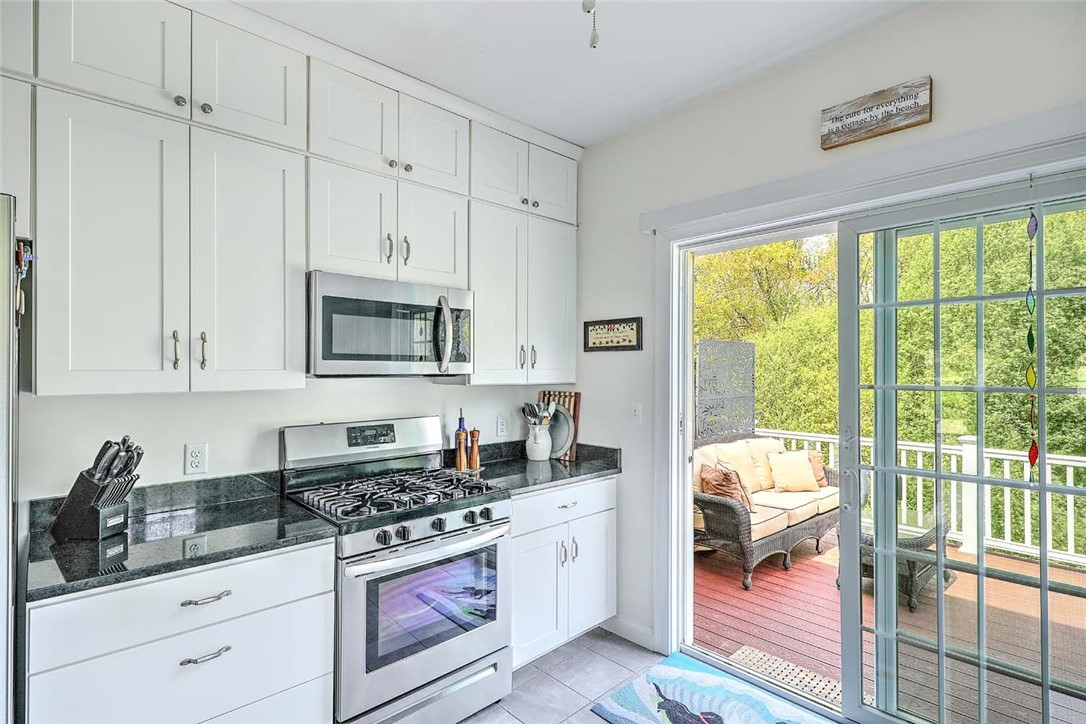 1346 Main Road, Unit G7 Westport, MA 02790 - Photo 9 of 20