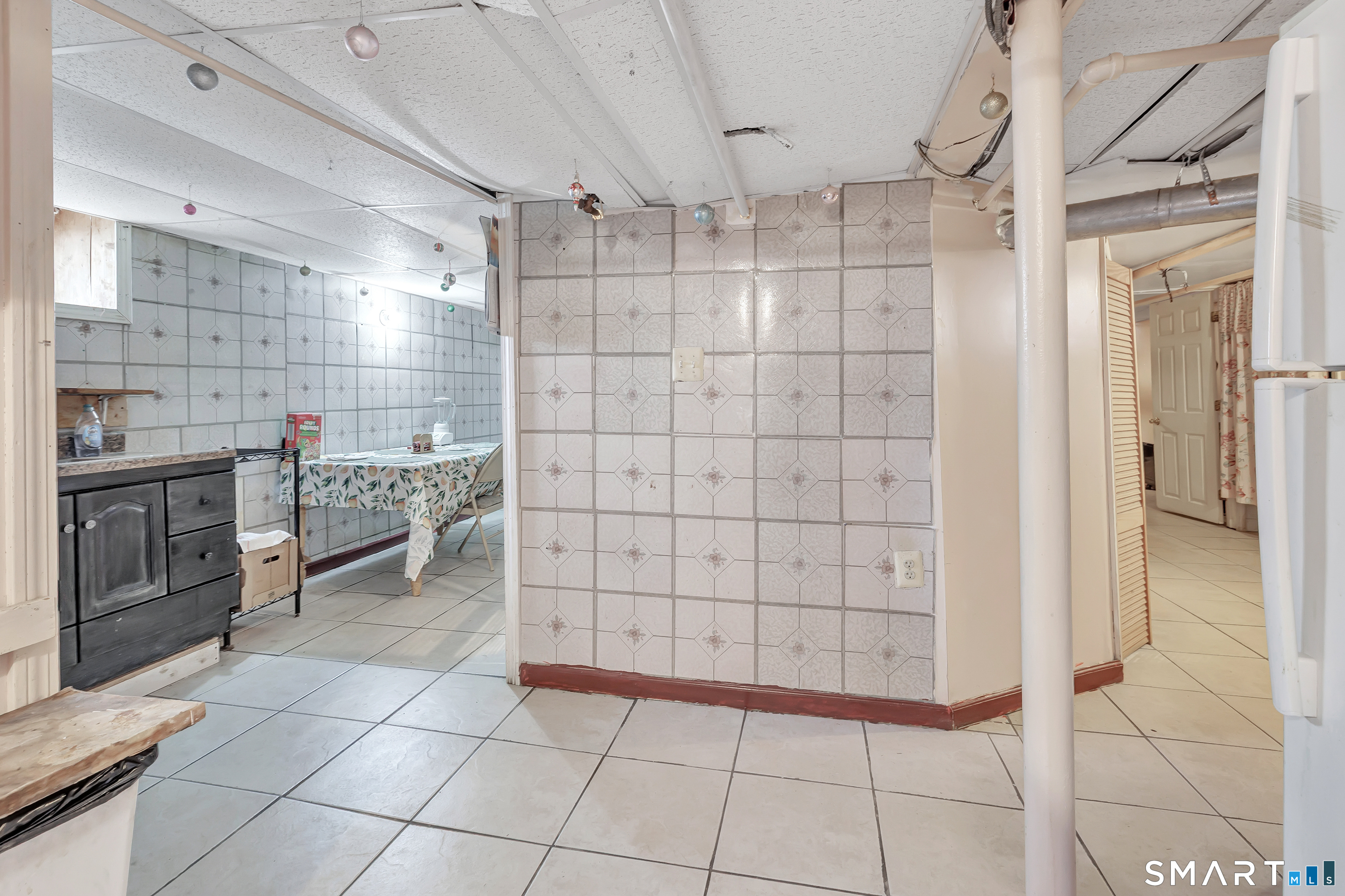 155 Marion Street Bridgeport, CT 06606 - Photo 27 of 38