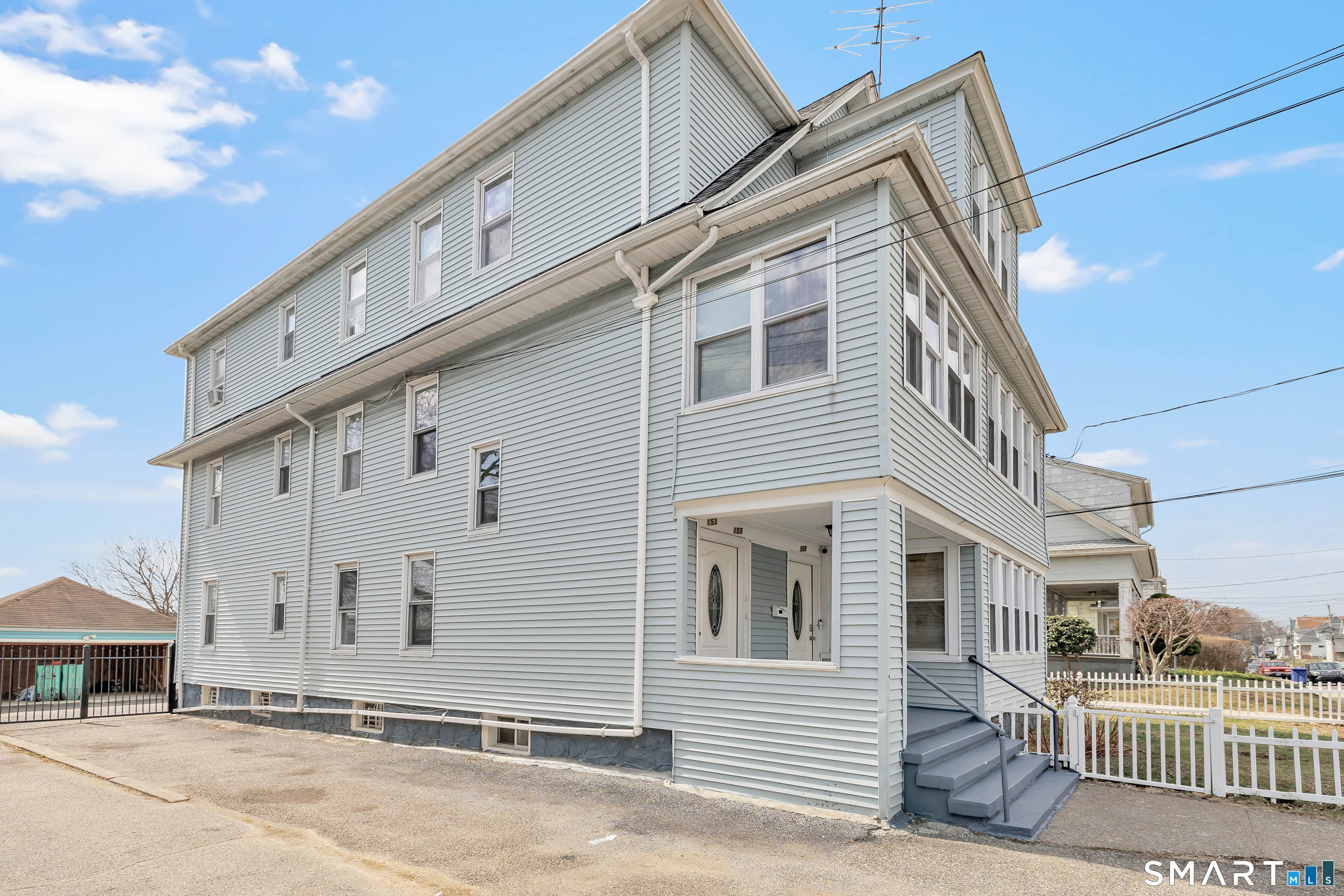 155 Marion Street Bridgeport, CT 06606 - Photo 31 of 38