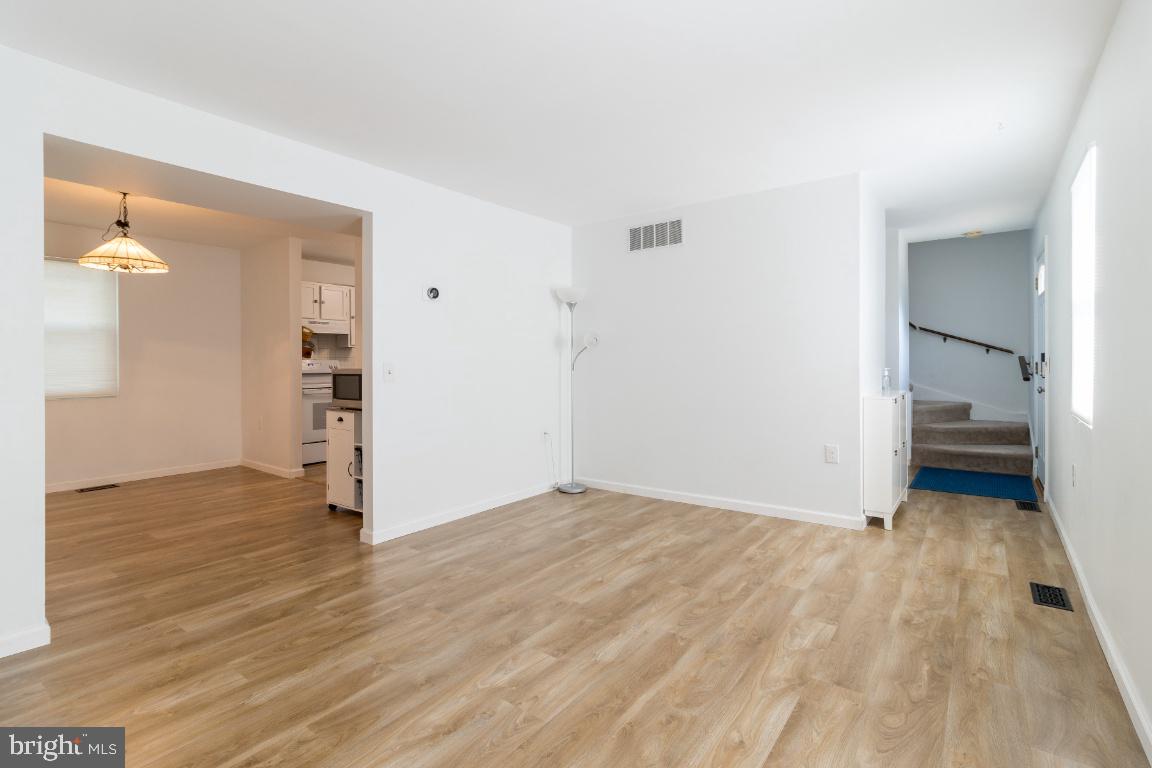 7850 Tick Neck Road Pasadena, MD 21122 - Photo 12 of 44 Gallery Image 12