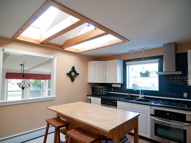 158 Maquoit Road Brunswick, ME 04011 - Photo 1 of 33 Kitchen.