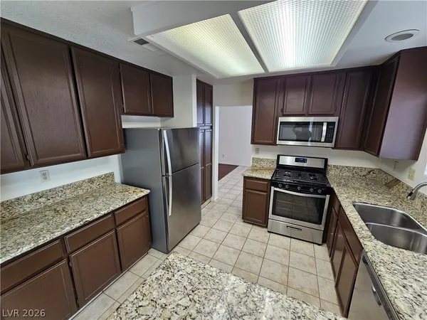 $1,995 | 346 Montcliff Avenue, Henderson, NV 89074