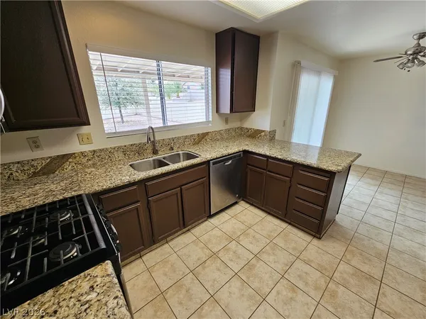 $1,995 | 346 Montcliff Avenue, Henderson, NV 89074