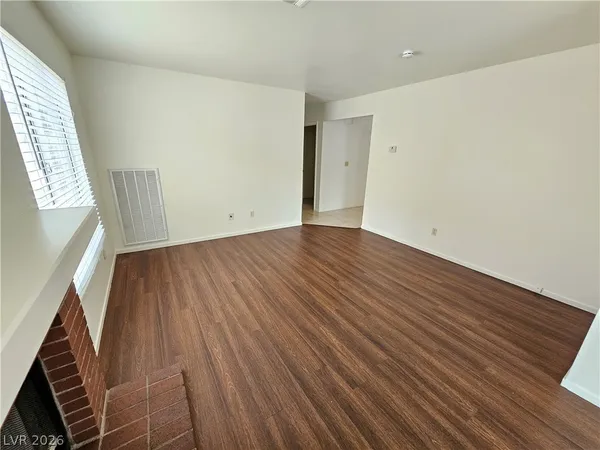 $1,995 | 346 Montcliff Avenue, Henderson, NV 89074