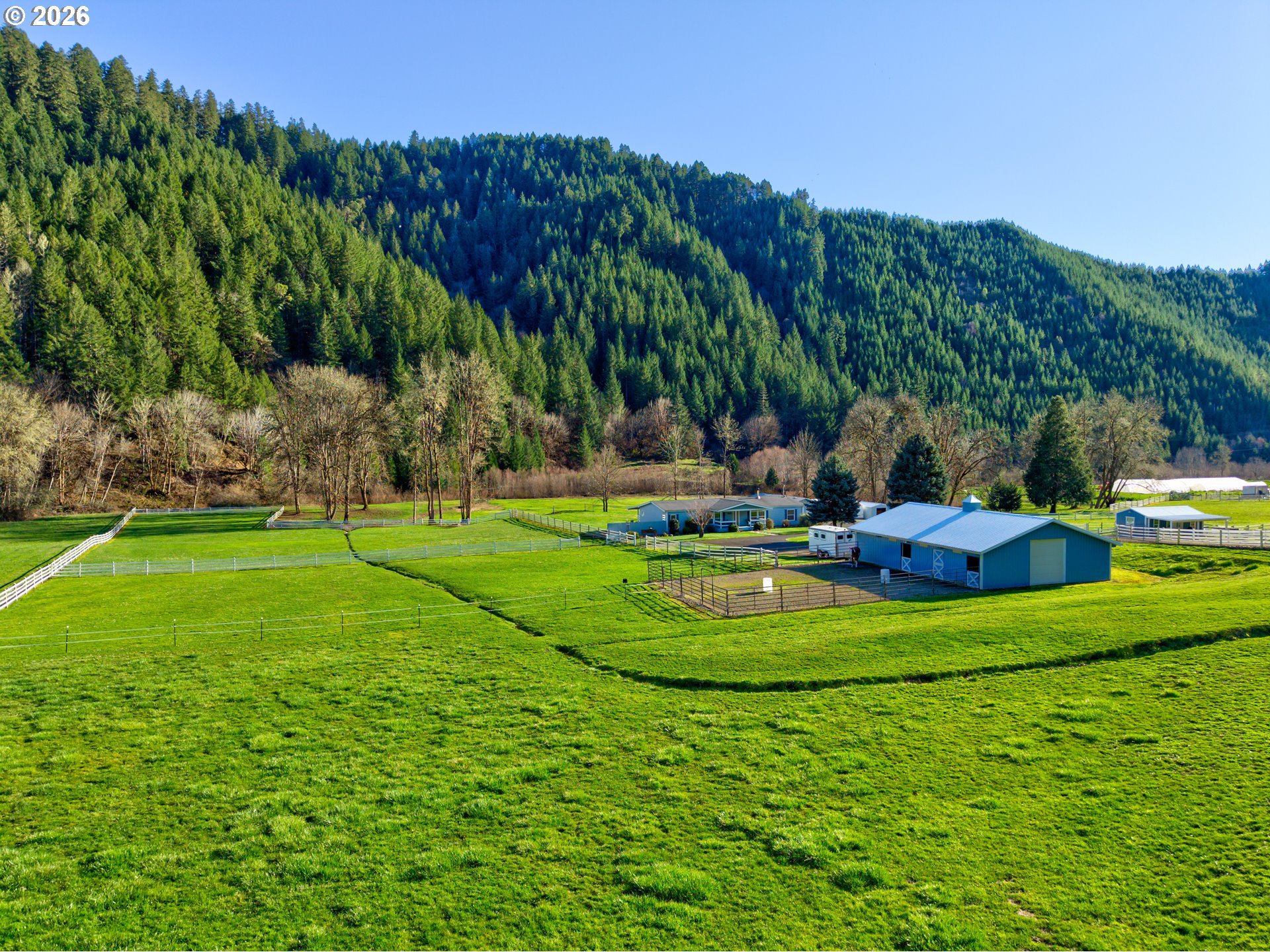 11119 North Myrtle Road Myrtle Creek, OR 97457 - Photo 5 of 48