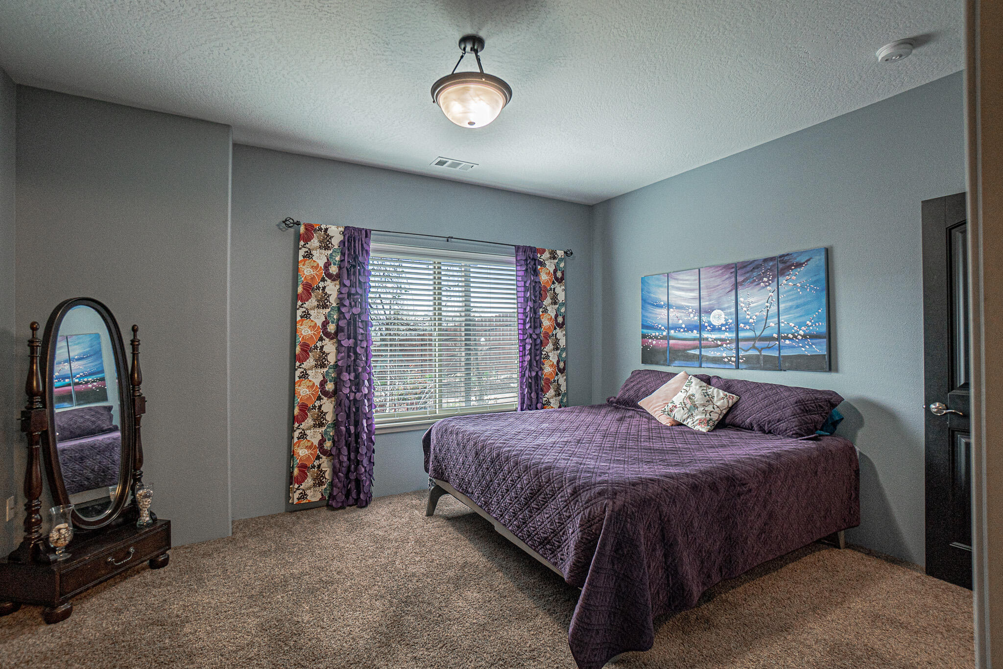 1050 Azure Way Eagle Point, OR 97524 - Photo 14 of 39