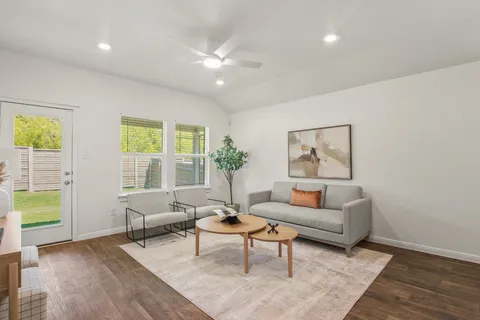 $274,900 | 158 Jayden Drive, Kyle, TX 78640