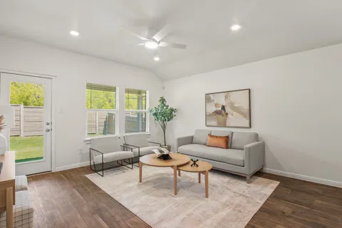 $274,900 | 158 Jayden Drive, Kyle, TX 78640