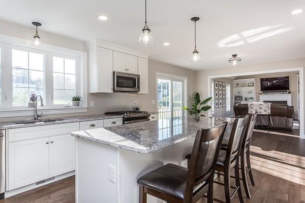 11 Quail Run Road Bridgewater, MA 02324 - Photo 10 of 30 Gallery Image 10