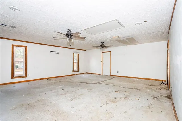 $154,950 | 7300 Buck Creek Drive, Fairburn, GA 30213