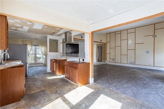 $154,950 | 7300 Buck Creek Drive, Fairburn, GA 30213