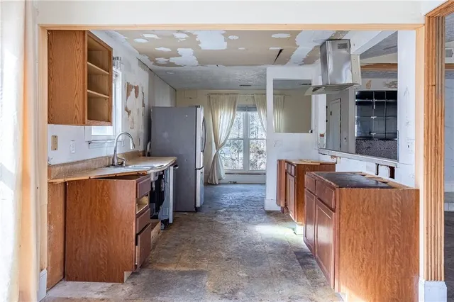 $154,950 | 7300 Buck Creek Drive, Fairburn, GA 30213