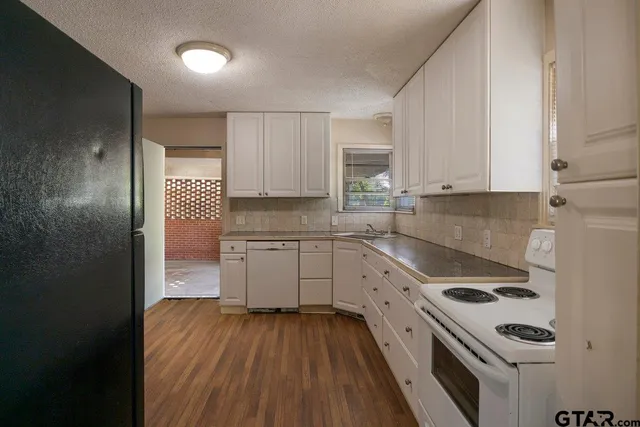 $169,900 | 837 South Palmer Avenue, Tyler, TX 75701