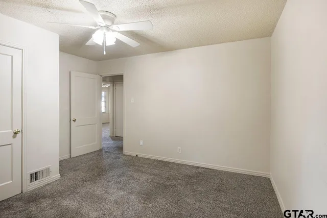 $169,900 | 837 South Palmer Avenue, Tyler, TX 75701