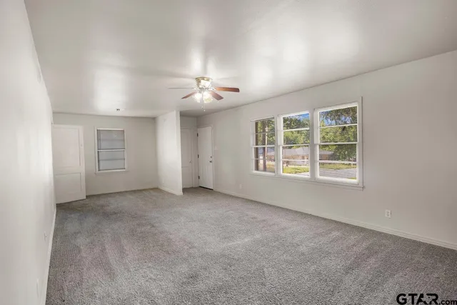 $169,900 | 837 South Palmer Avenue, Tyler, TX 75701