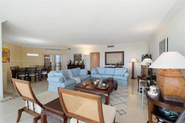 $8,000 | 21050 Point Place, Unit 2702, Aventura, FL 33180