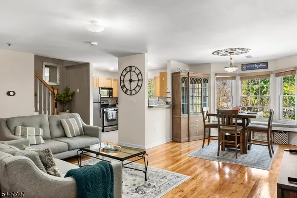 $449,000 | 30 Federal Hill Road, Unit 13, Pompton Lakes, NJ 07442