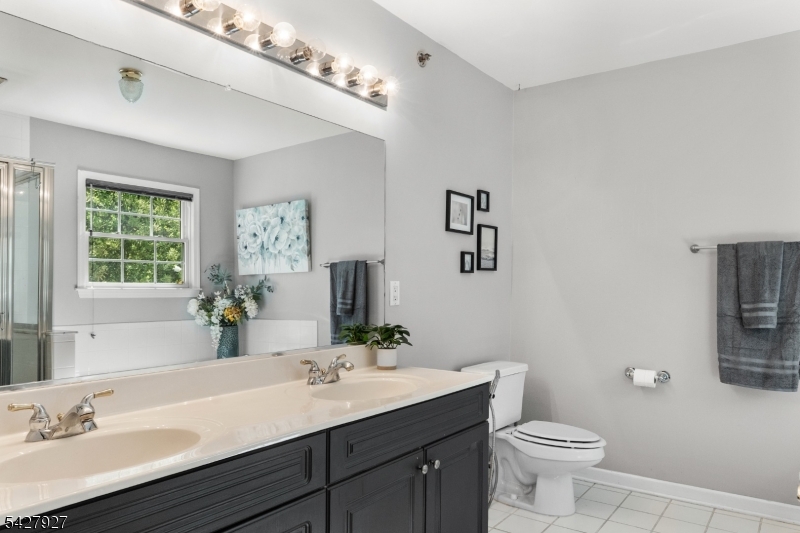 30 Federal Hill Road, Unit 13 Pompton Lakes, NJ 07442 - Photo 21 of 27