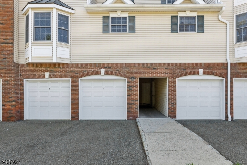 30 Federal Hill Road, Unit 13 Pompton Lakes, NJ 07442 - Photo 24 of 27