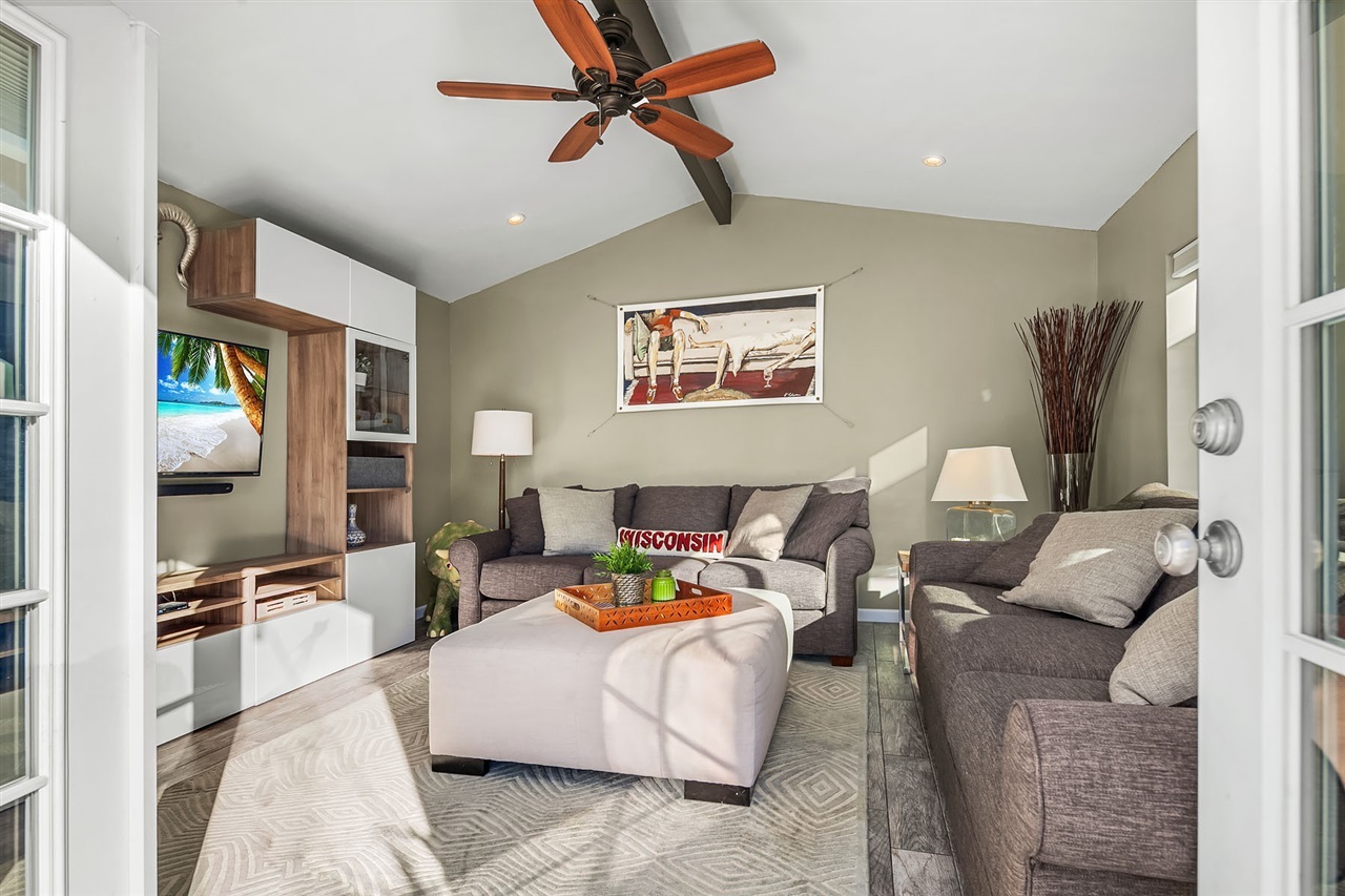 852 Melba Road Encinitas, CA 92024 - Photo 21 of 25 Gallery Image 21