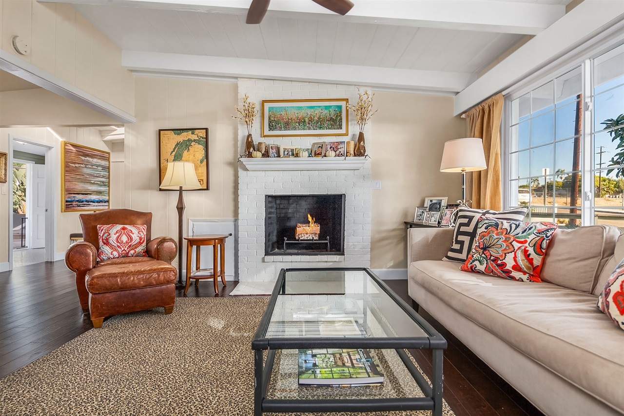 852 Melba Road Encinitas, CA 92024 - Photo 8 of 25 Gallery Image 8