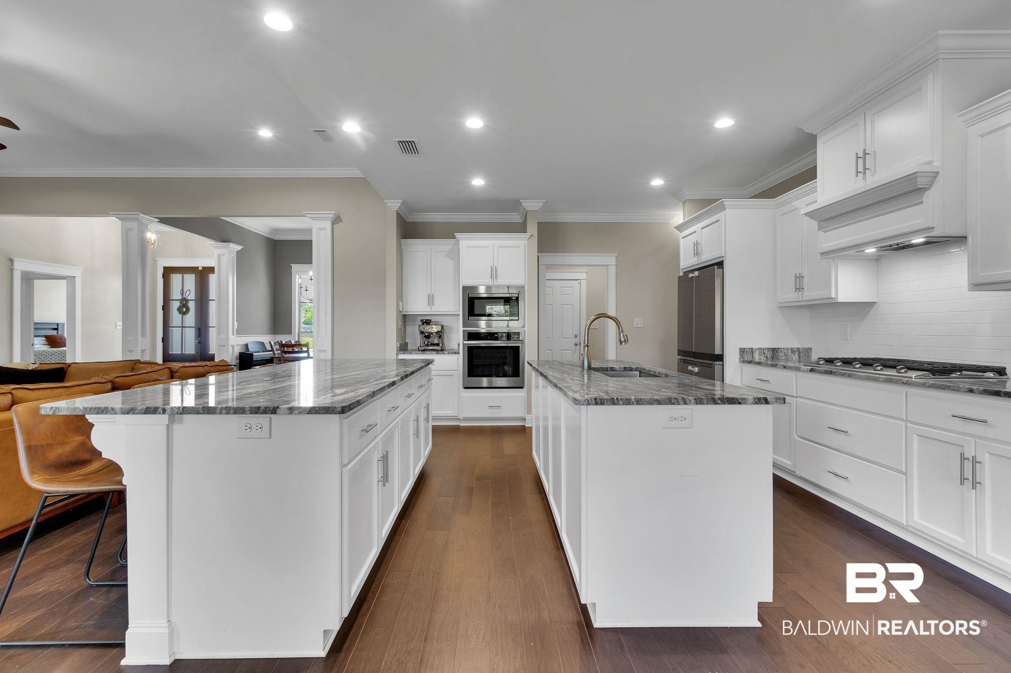 237 Hemlock Drive Fairhope, AL 36532 - Photo 12 of 46 Open living space