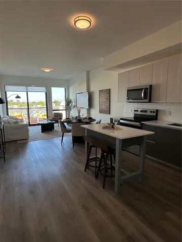 $2,450 | Central Oakland Park, Oakland Park, FL 33334